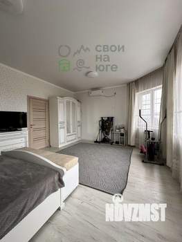 Дом 140м², 2-этажный, участок 3 сот.  