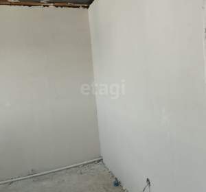 Дом 175м&sup2;, 2-этажный, участок 4 сот.  