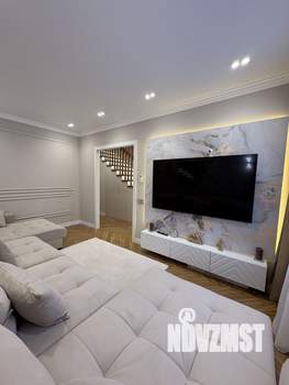 Таунхаус 90м&sup2;, 2-этажный, участок 1 сот.  