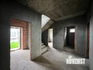 Дом 170м², 2-этажный, участок 4 сот.  