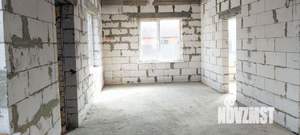 Дом 100м&sup2;, 2-этажный, участок 3 сот.  