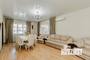 Дом 173м&sup2;, 1-этажный, участок 4 сот.  