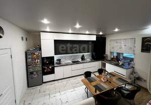 Дом 129м&sup2;, 2-этажный, участок 3 сот.  