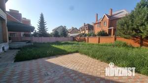 Дом 335м², 2-этажный, участок 4 сот.  