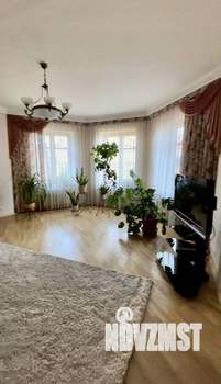 Дом 370м&sup2;, 2-этажный, участок 8 сот.  