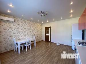 Дом 188м², 2-этажный, участок 6 сот.  
