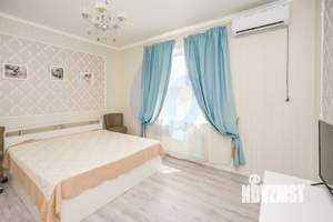 Дом 154м&sup2;, 2-этажный, участок 4 сот.  