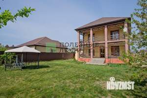 Дом 223м², 2-этажный, участок 8 сот.  