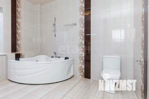 Дом 263м&sup2;, 1-этажный, участок 3 сот.  