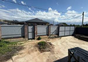 Дом 180м&sup2;, 1-этажный, участок 7 сот.  