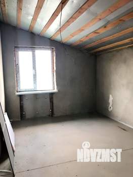 Дом 269м², 2-этажный, участок 6 сот.  