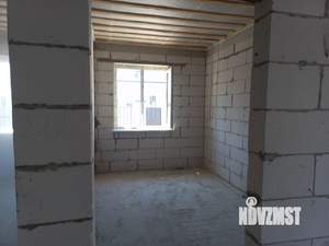 Дом 100м&sup2;, 2-этажный, участок 4 сот.  