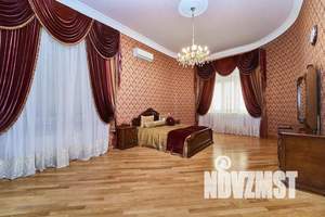 Дом 600м&sup2;, 3-этажный, участок 6 сот.  