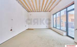 Дом 266м&sup2;, 2-этажный, участок 4 сот.  