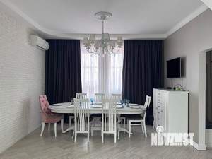 Дом 152м&sup2;, 2-этажный, участок 4 сот.  