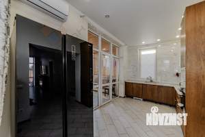 Дом 147м², 2-этажный, участок 6 сот.  