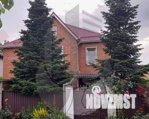 Дом 160м&sup2;, 2-этажный, участок 6 сот.  