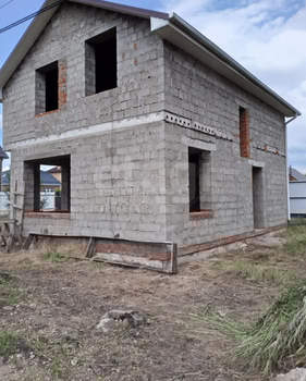 Дом 96м&sup2;, 2-этажный, участок 4 сот.  