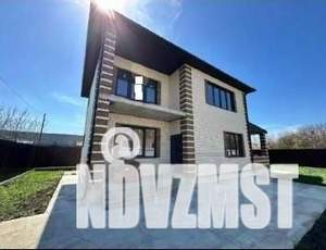 Дом 180м², 3-этажный, участок 5 сот.  