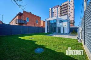 Дом 153м², 2-этажный, участок 4 сот.  