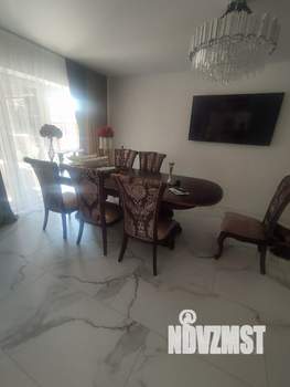 Дом 270м², 2-этажный, участок 6 сот.  