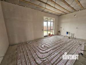 Дом 103м&sup2;, 1-этажный, участок 8 сот.  