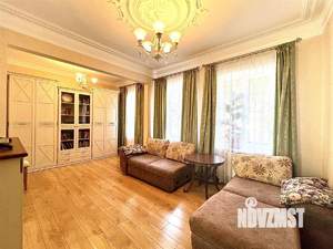 Дом 120м², 2-этажный, участок 4 сот.  