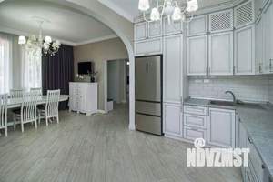 Дом 154м², 2-этажный, участок 5 сот.  