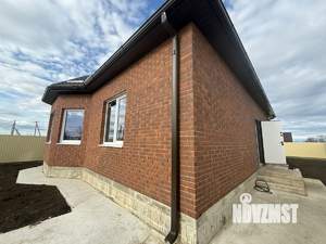 Дом 100м&sup2;, 1-этажный, участок 5 сот.  