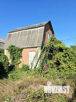 Дом 40м&sup2;, 2-этажный, участок 4 сот.  