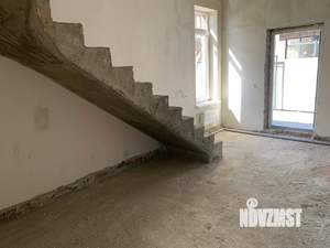 Дом 145м², 2-этажный, участок 4 сот.  