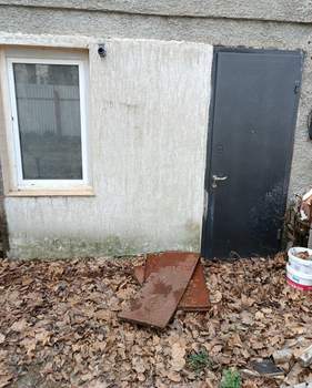 Дом 200м&sup2;, 3-этажный, участок 3 сот.  