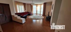 Дом 333м&sup2;, 2-этажный, участок 8 сот.  