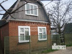 Дом 40м², 2-этажный, участок 6 сот.  