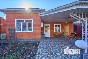 Дом 208м&sup2;, 2-этажный, участок 8 сот.  