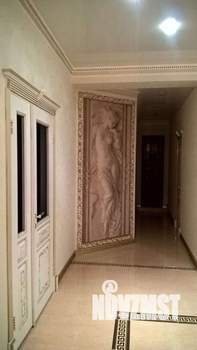 Дом 460м&sup2;, 3-этажный, участок 4 сот.  