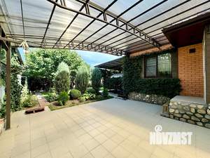 Дом 135м&sup2;, 2-этажный, участок 4 сот.  