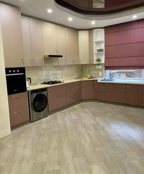 Дом 191м&sup2;, 2-этажный, участок 5 сот.  