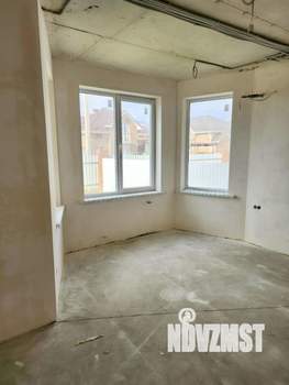 Дом 140м&sup2;, 2-этажный, участок 3 сот.  