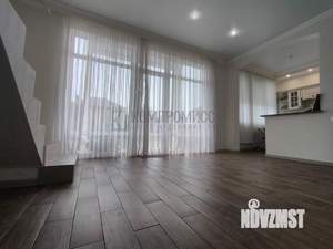 Дом 136м&sup2;, 2-этажный, участок 6 сот.  