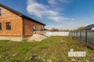 Дом 266м&sup2;, 2-этажный, участок 4 сот.  