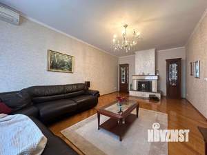 Дом 158м&sup2;, 2-этажный, участок 10 сот.  