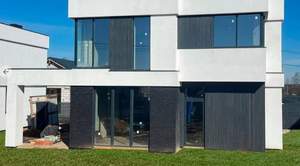 Дом 146м&sup2;, 2-этажный, участок 5 сот.  