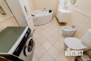 Дом 216м², 2-этажный, участок 7 сот.  