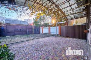 Дом 130м&sup2;, 1-этажный, участок 3 сот.  