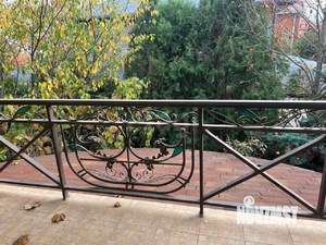 Дом 170м&sup2;, 2-этажный, участок 8 сот.  