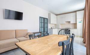 Дом 111м&sup2;, 2-этажный, участок 3 сот.  