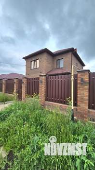 Дом 140м², 2-этажный, участок 6 сот.  
