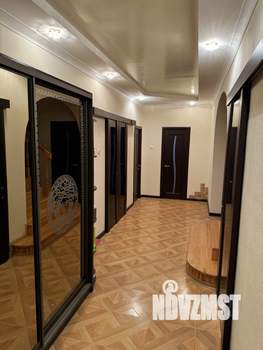 Дом 193м&sup2;, 2-этажный, участок 4 сот.  