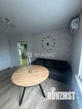 Дом 97м&sup2;, 2-этажный, участок 3 сот.  